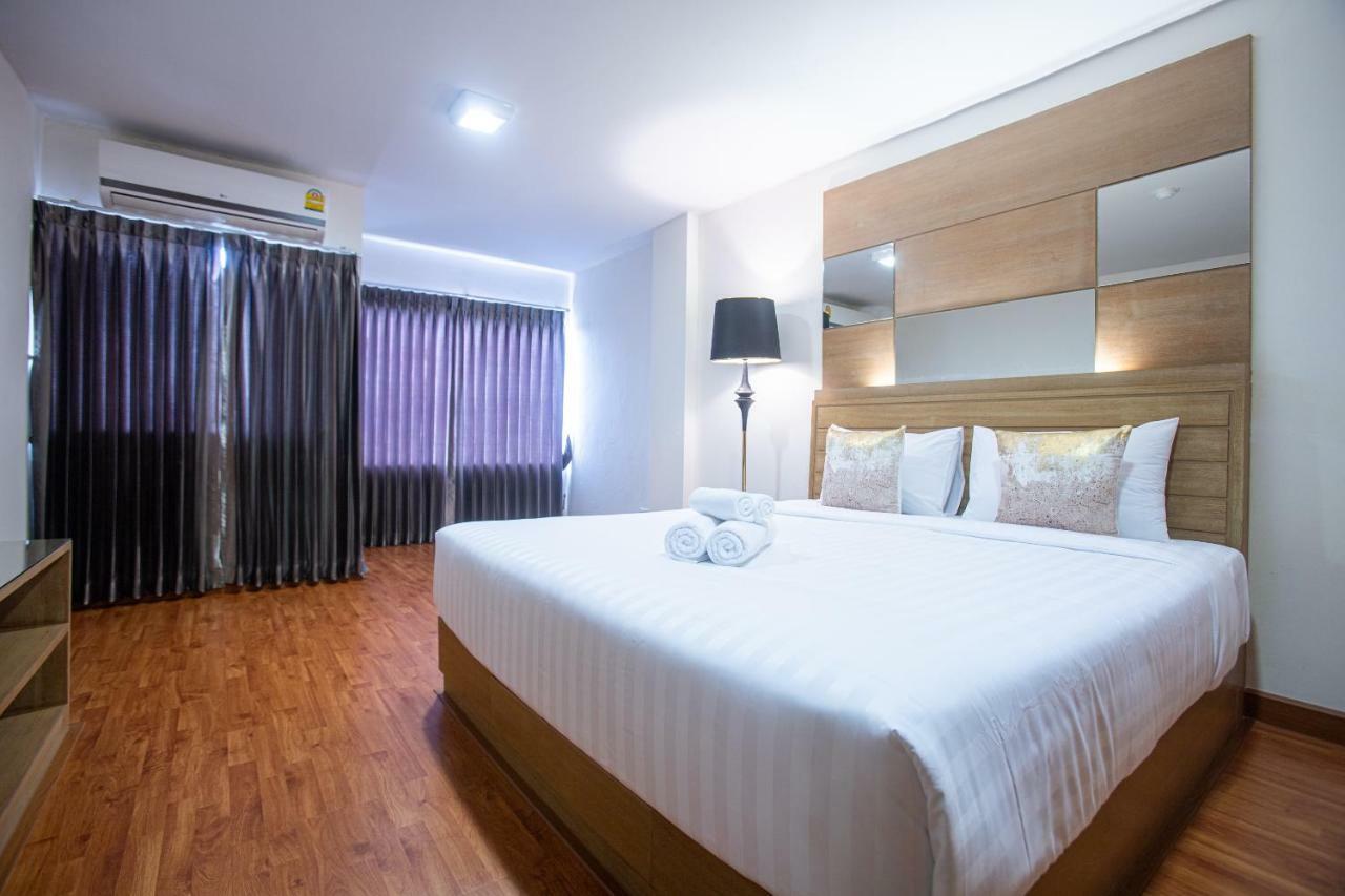 The Greenery Central Suite & Hotel Chiang Mai Bagian luar foto