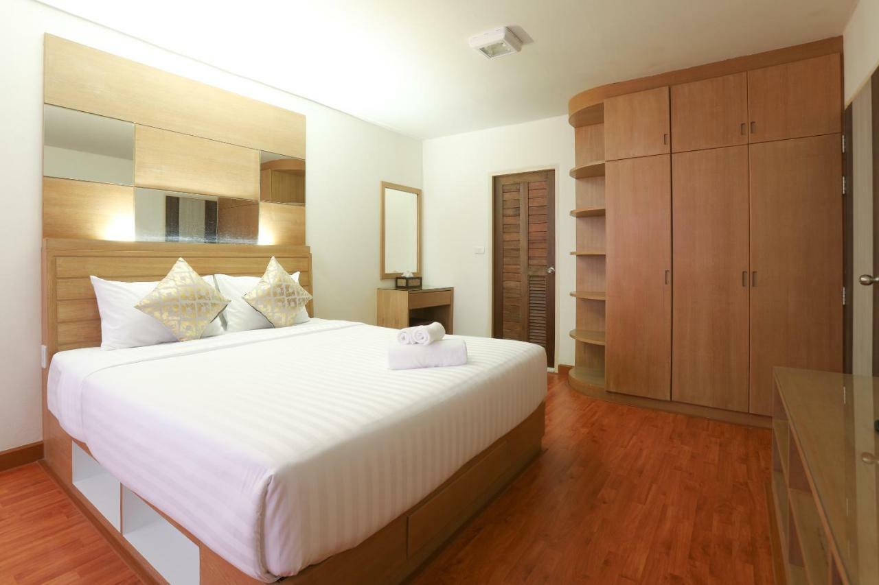The Greenery Central Suite & Hotel Chiang Mai Bagian luar foto