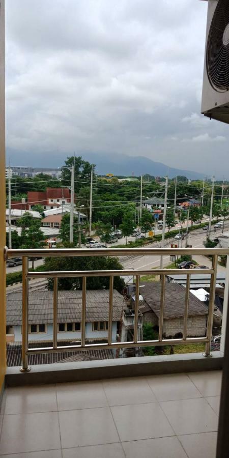 The Greenery Central Suite & Hotel Chiang Mai Bagian luar foto