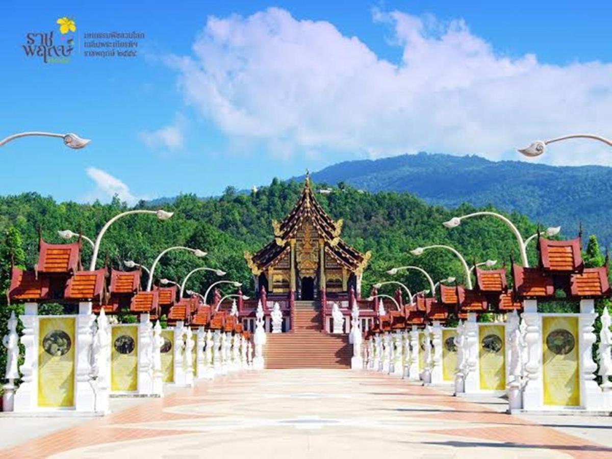 The Greenery Central Suite & Hotel Chiang Mai Bagian luar foto